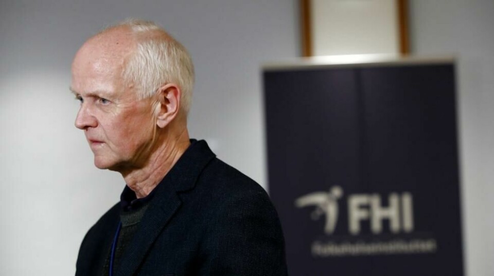 – Håndhygiene er et viktig grunnleggende smitteverntiltak. Vi må ikke svekke dette tiltaket, selv om dette tiltaket har en mindre effekt enn andre tiltak, når det gjelder covid-19, sier områdedirektør i FHI, Geir Bukholm.