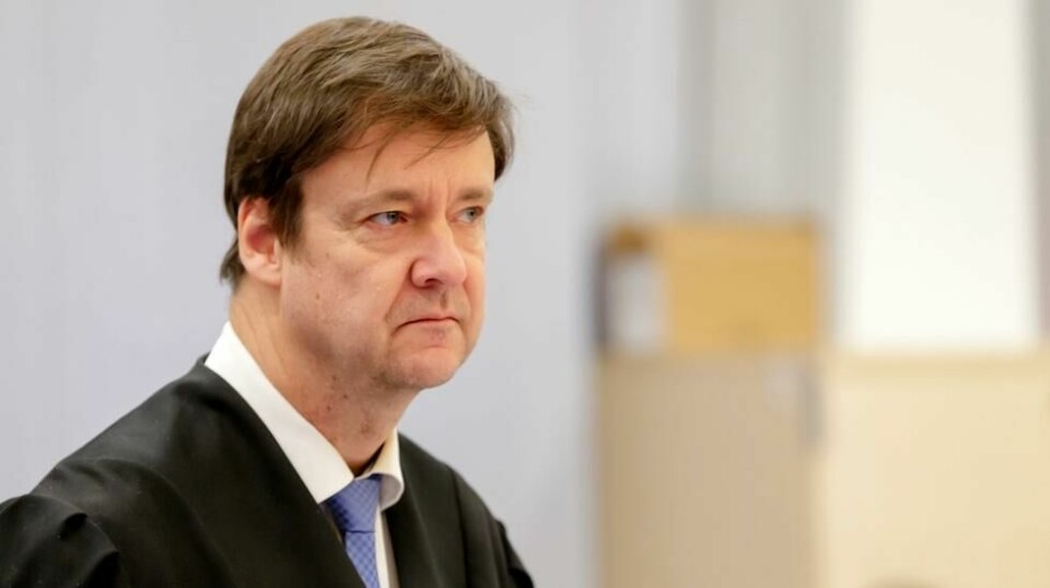 Advokat John Christian Elden er bekymret for at antallet ankebehandlinger er halvert i Høyesterett de siste ti årene. – Det kan på sikt medføre flere justisfeil, frykter han.