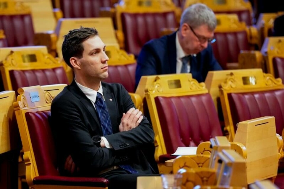 – Vi er opptatt av å ha mer klimapolitikk fremover og sørge for forutsigbare rammebetingelser som gjør at næringslivet ikke flytter ut, sier Klima- og miljøminister Andreas Bjelland Eriksen (Ap).