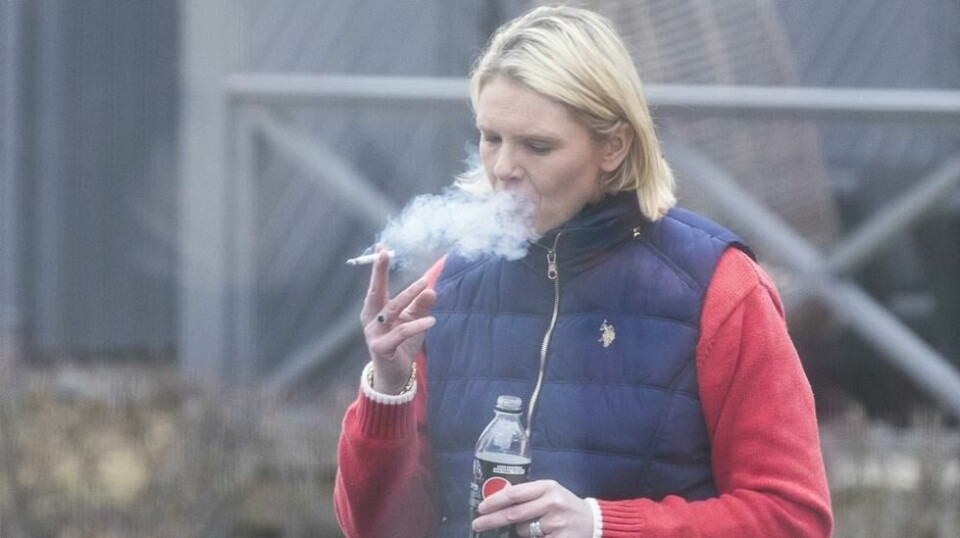 IKKE MORALISTISK: Eldre- og folkehelseminister Sylvi Listhaug, her under et landsmøte i Frp, har markert seg mot moralistiske holdninger i forhold til røyking, drikking og rødt kjøtt. Foto: NTB scanpix.