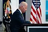 De dårlige nyhetene tårner seg opp for president Joe Biden. Dersom den negative utviklingen fortsetter kan det berede grunnen for at demokratene taper mellomvalget i 2022, og at republikanerne gjenvinner kontrollen i Det hvite hus i 2024. Foto: Evan Vucci / AP / NTB