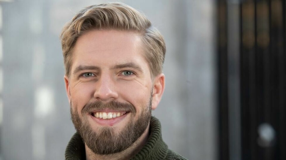 Skuespiller Jakob Schøyen Andersen skal bli pappa.