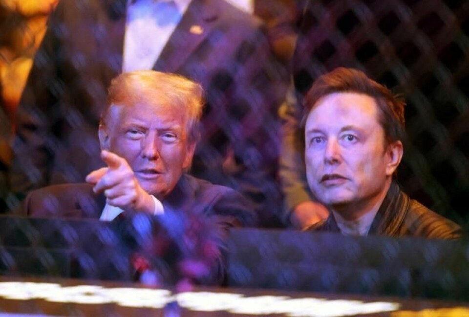 Påtroppende president Donald Trump snakker med Elon Musk under UFC 309 på Madison Square Garden, 16. november 2024. Påtroppende president Donald Trump snakker med Elon Musk under UFC 309 på Madison Square Garden, 16. november 2024. Foto: Reuters/NTB