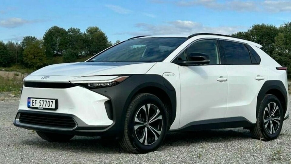 SUV-en bZ4X er for øyeblikket eneste nullutslippsbilen Toyota har på markedet. I tillegg har de to modeller under Lexus-merket. SUV-en bZ4X er for øyeblikket eneste nullutslippsbilen Toyota har på markedet. I tillegg har de to modeller under Lexus-merket. Foto: Broom