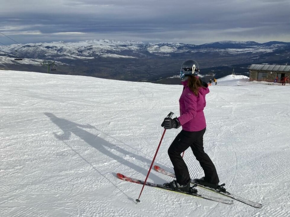 Noen velger varm sol i ansiktet selv om det koster mer, som her i La Masella i spanske Pyrineene. Noen velger varm sol i ansiktet selv om det koster mer, som her i La Masella i spanske Pyrineene. Foto: Dreamstime