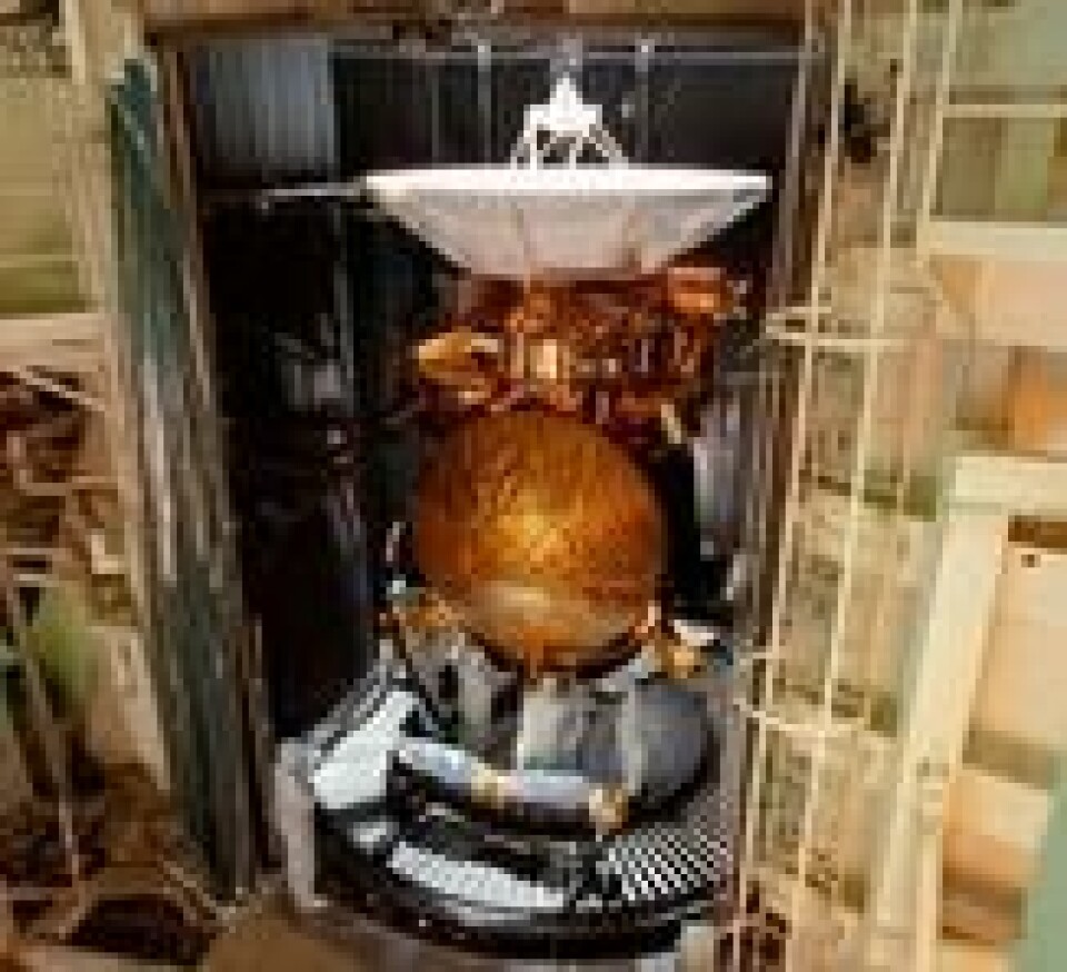 De 12 forskningsinstrumentene på Cassini tar bilder, måler og studerer partikler på en rekke vis menneskets sanser ikke kan registrere. Her testes sonden i 1996. Foto via Nasa. De 12 forskningsinstrumentene på Cassini tar bilder, måler og studerer partikler på en rekke vis menneskets sanser ikke kan registrere. Her testes sonden i 1996. Foto via Nasa.