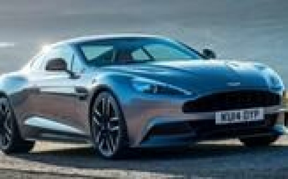 Det blir ikke så mye vakrere enn dette på fire hjul. Aston Martin kan dette med design. Det blir ikke så mye vakrere enn dette på fire hjul. Aston Martin kan dette med design.