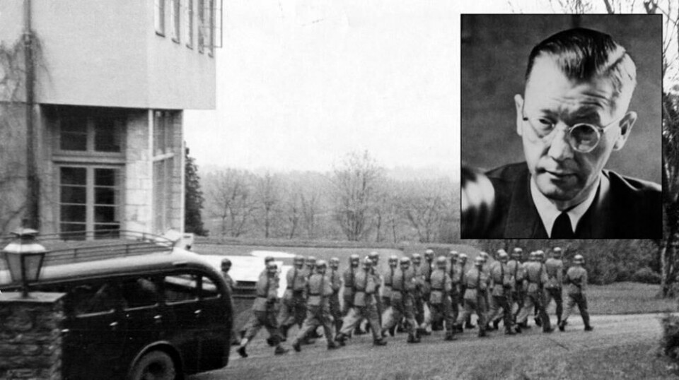 Reichskommissar Norwegen Josef Terboven (innfelt) valgte en dramatisk ende da han gikk inn i en bunker tilknyttet Skaugum sammen med liket av SS-sjef Wilhelm Rediess og sprengte dem begge i luften.