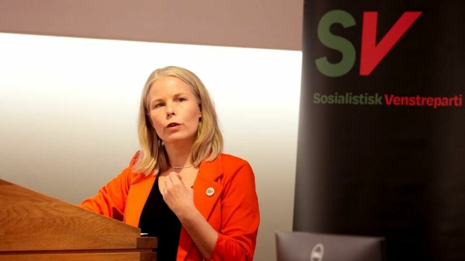 SV-leder Kirsti Bergstø brukte sin tale til landsstyret på å gå til angrep mot Høyre. Her fra fremleggelsen av alternativt budsjett på Stortinget. Foto: Javad Parsa / NTB