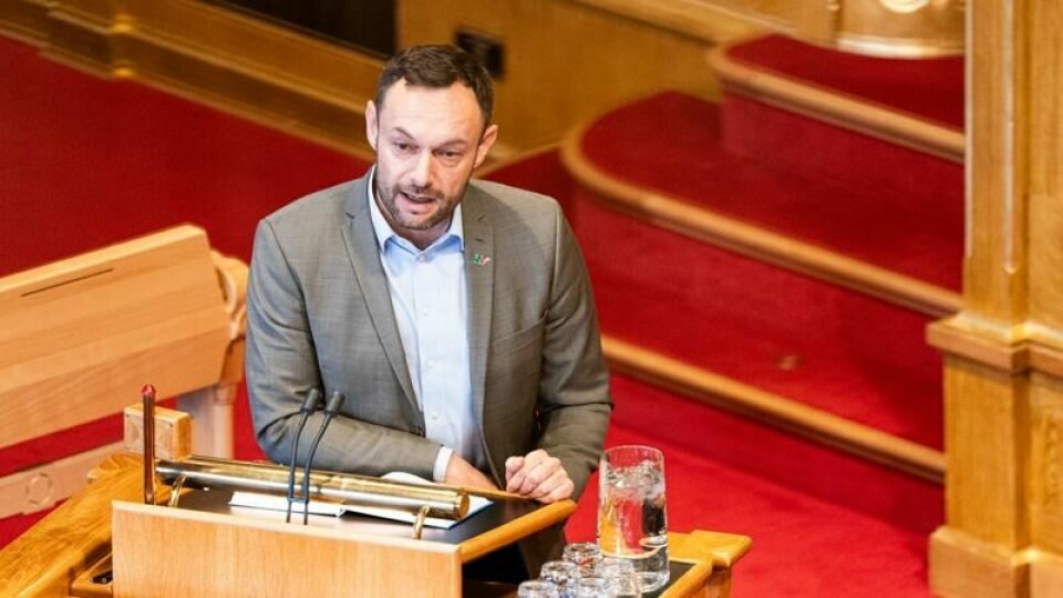 Torgeir Knag Fylkesnes (SV) kritiserte Høyre-leder Erna Solberg i Stortinget torsdag.