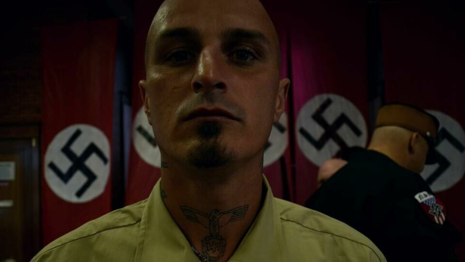 – Det var skummelt å se hvor mange de var, sier Aase om nynazistene. – Det var skummelt å se hvor mange de var, sier Aase om nynazistene. Foto: Vegard Tenold Aase