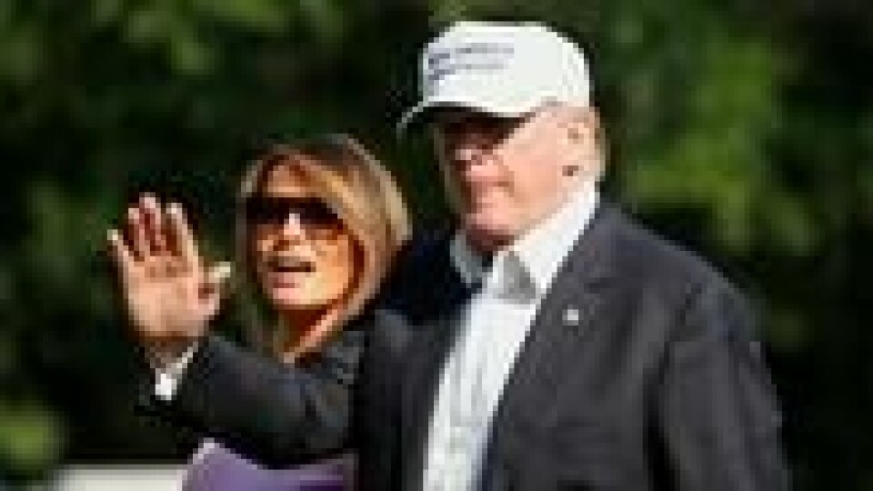 Donald Trump sammen med kona Melania Trump. Donald Trump sammen med kona Melania Trump. Foto: Alex Brandon / AP