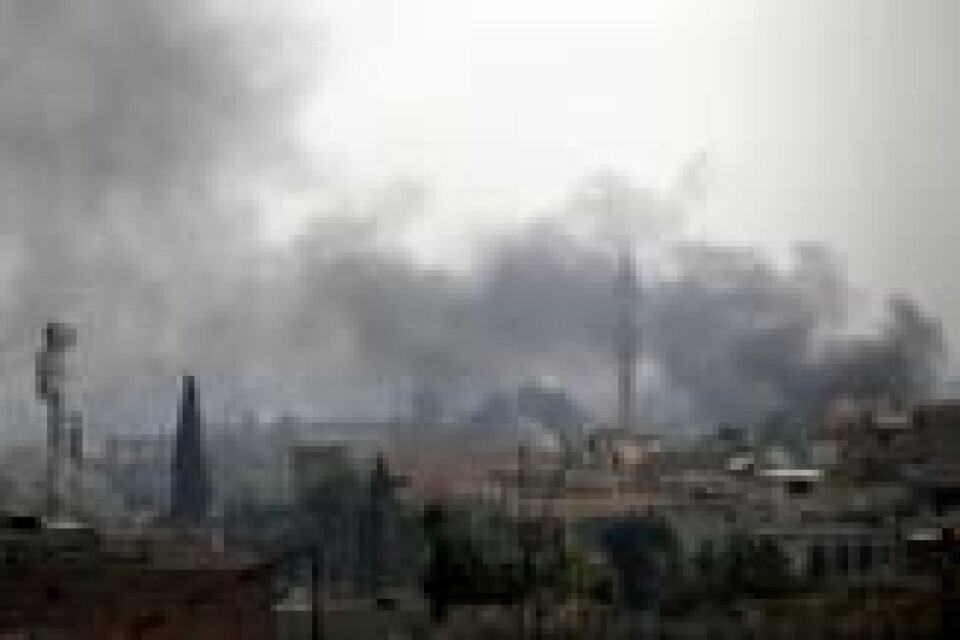 Røyken stiger fra Vest-Mosul under kamper mellom irakiske CTS-soldater og IS mandag. Scanpix/REUTERS/Danish Siddiqui Røyken stiger fra Vest-Mosul under kamper mellom irakiske CTS-soldater og IS mandag. Scanpix/REUTERS/Danish Siddiqui