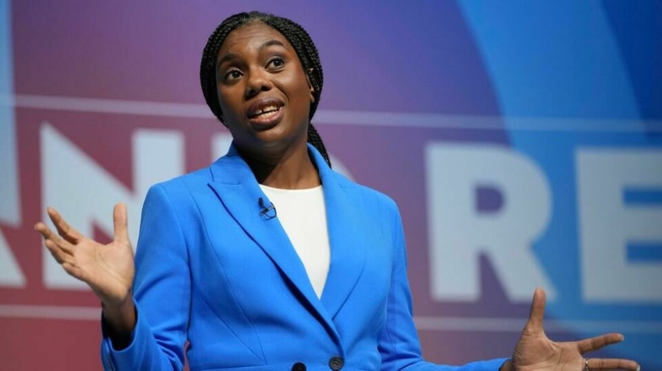 Kemi Badenoch overtar som leder for De konservative.