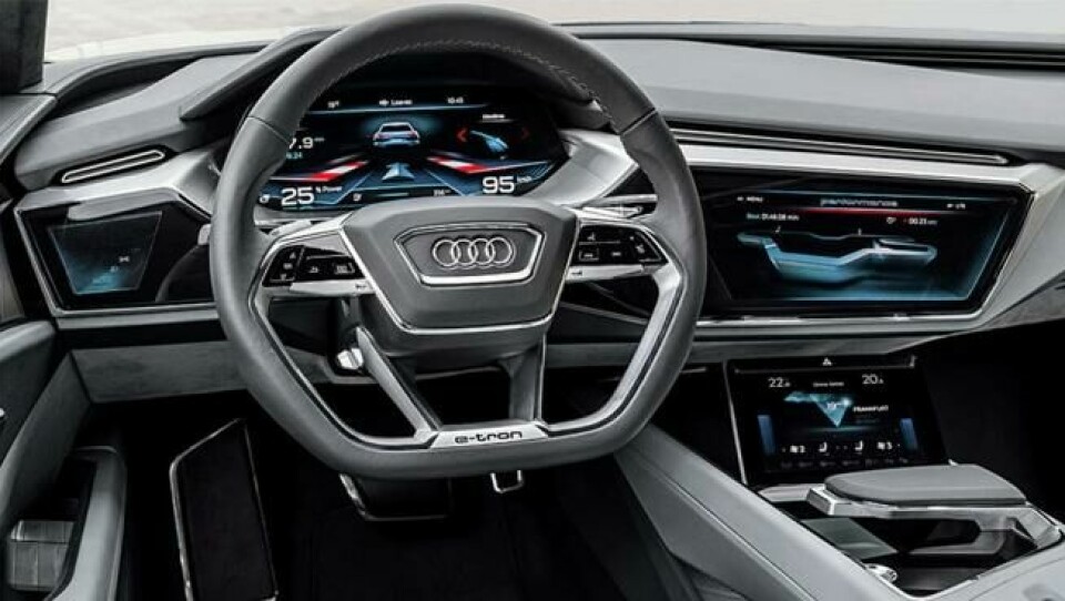 Slik ser Audi for seg at interiøret i Audi e-tron kan bli seende ut. Slik ser Audi for seg at interiøret i Audi e-tron kan bli seende ut.