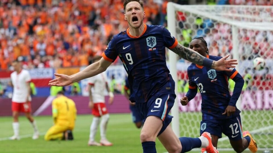Wout Weghorst avgjorde kampen for Nederland mot Polen i EMs gruppe D søndag. Foto: Jens Buettner / dpa via AP / NTB