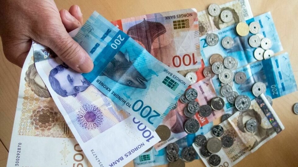 – Hvis du pendler 200 døgn i året, vil det si 41.000 kroner i fradrag som nå er borte. Det betyr 9430 kroner mer i skatt. Det er jo mye penger, sier forbrukerøkonom Silje Sandmæl i DNB til Dagbladet.
