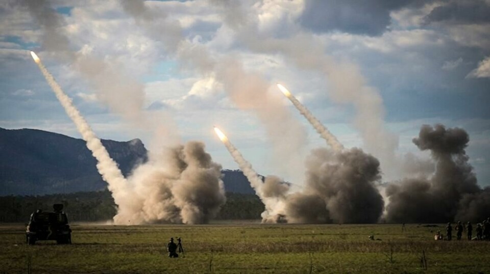 Et missil avfyres fra et HIMARS-system under en amerikansk-australsk militærøvelse, 22. juli 2023. Illustrasjonsfoto.