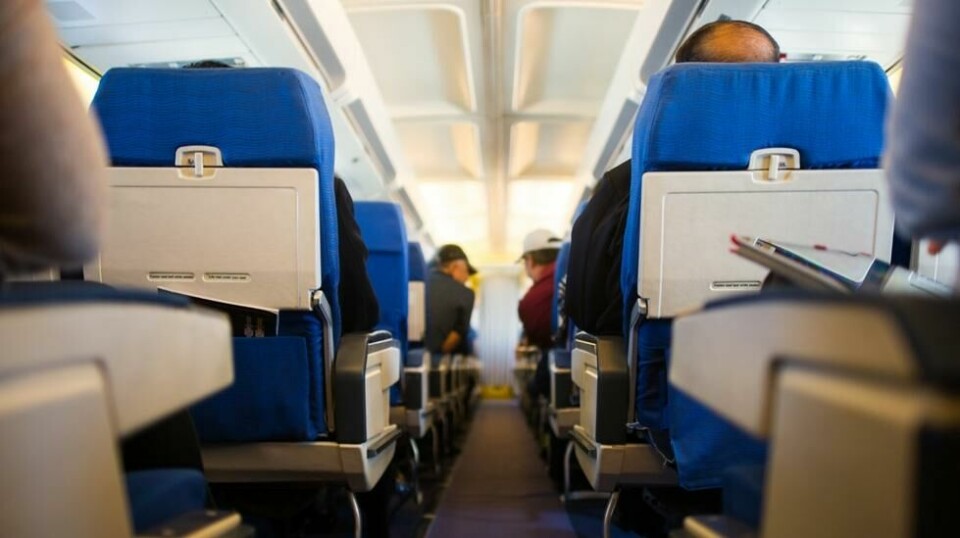 I et nytt japansk bookingsystem får passasjerene oversikt over hvilke seter i flyet hvor det sitter familier med små barn opp til to år. Illustrasjonsfoto: Colourbox.com.