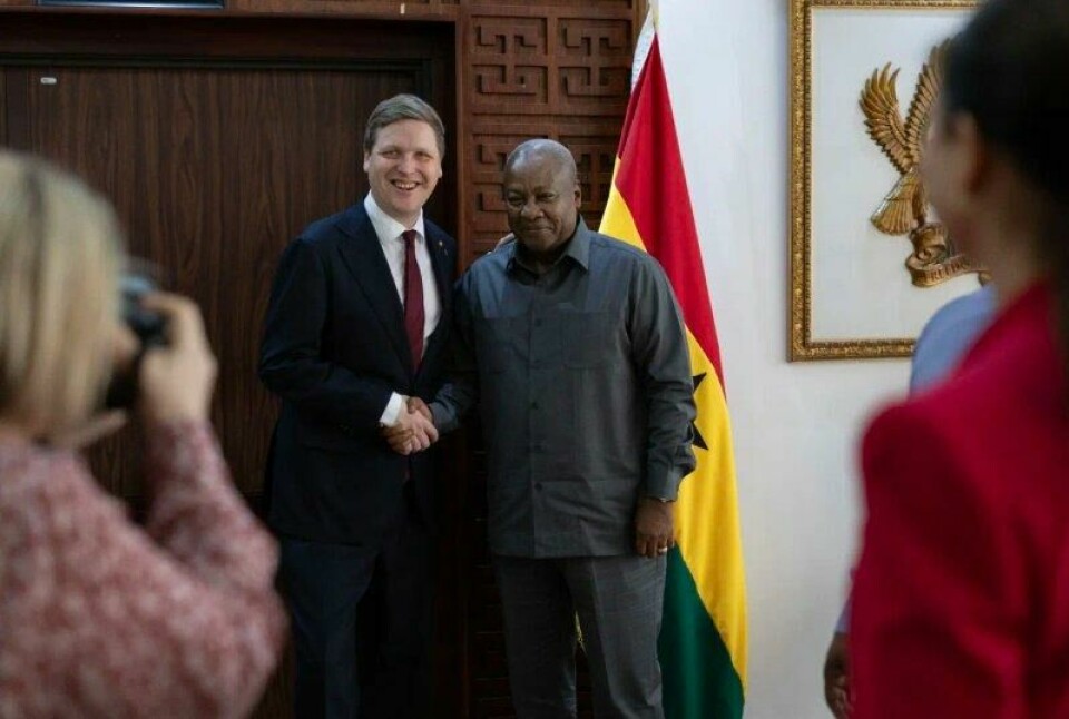 – Presidenten var bekymret for at mange land nå kutter i bistand. Da var det godt å fortelle ham at vi står fast ved støtten til det globale sør, sier Aukrust etter møtet med president John Dramani Mahama. – Presidenten var bekymret for at mange land nå kutter i bistand. Da var det godt å fortelle ham at vi står fast ved støtten til det globale sør, sier Aukrust etter møtet med president John Dramani Mahama. Foto: Espen Røst