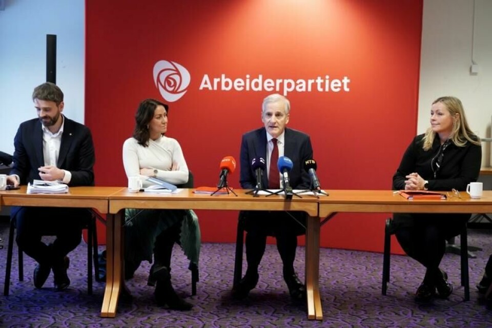Helse- og omsorgsminister Jan Christian Vestre, statsminister Jonas Gahr Støre, arbeids- og inkluderingsminister Tonje Brenna og partisekretær Kjersti Stenseng under et sentralstyremøte i Arbeiderpartiet på Leangkollen hotell i Asker forrige uke.