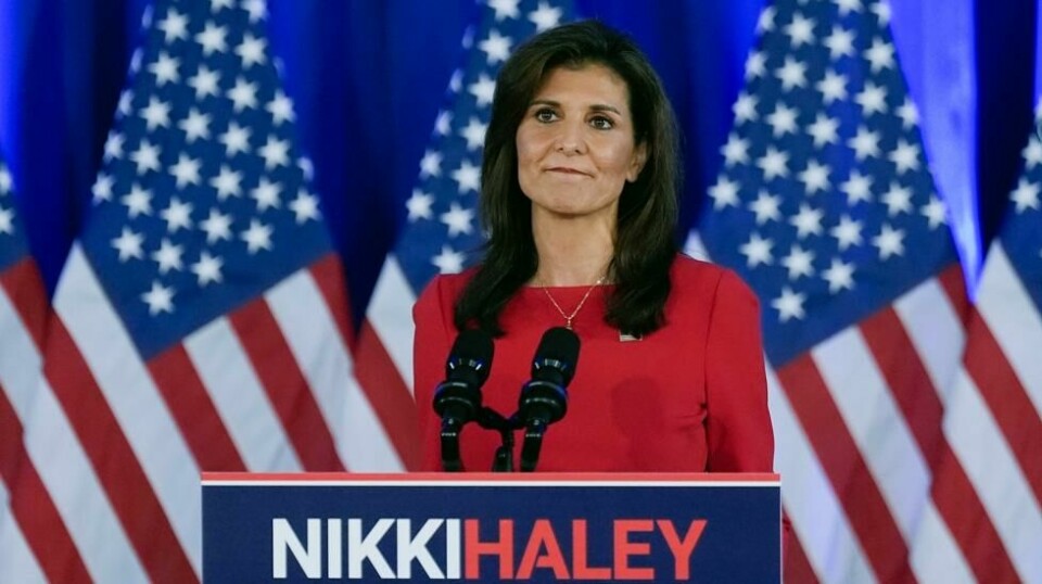 – Tiden er nå kommet for å avslutte min valgkamp, sa Nikki Haley i en tale onsdag i hjemstaten South Carolina. Foto: Chris Carlson / AP / NTB