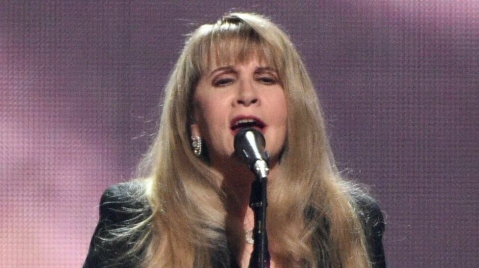 Stevie Nicks er kjent fra Fleetwood Mac, og er nå aktuell med en kampsang for abortrettighetene i USA kalt «The Lighthouse». Foto: Evan Agostini/Invision/AP/NTB