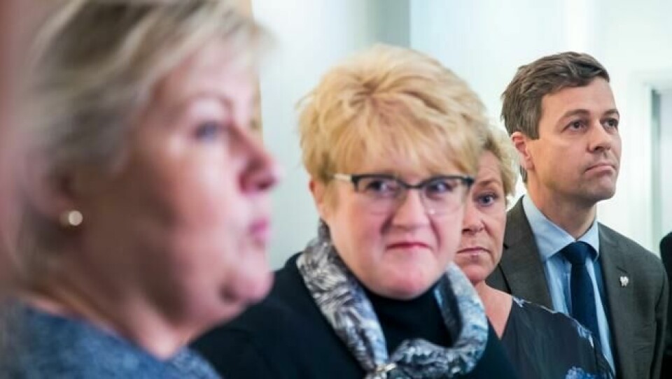 KrF-leder Knut Arild Hareide har tidligere pekt på Erna Solberg som statsminister. Nå peker han på Jonas Gahr Støre. KrF-leder Knut Arild Hareide har tidligere pekt på Erna Solberg som statsminister. Nå peker han på Jonas Gahr Støre. Foto: NTB scanpix