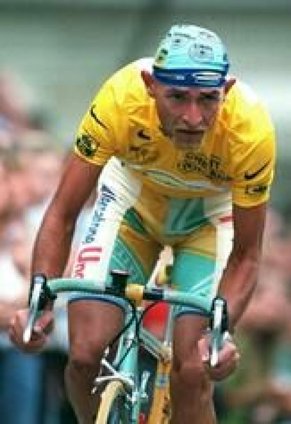 Marco Pantani vant Tour de France og Giro d'Italia i 1998. Marco Pantani vant Tour de France og Giro d'Italia i 1998. Foto: AP