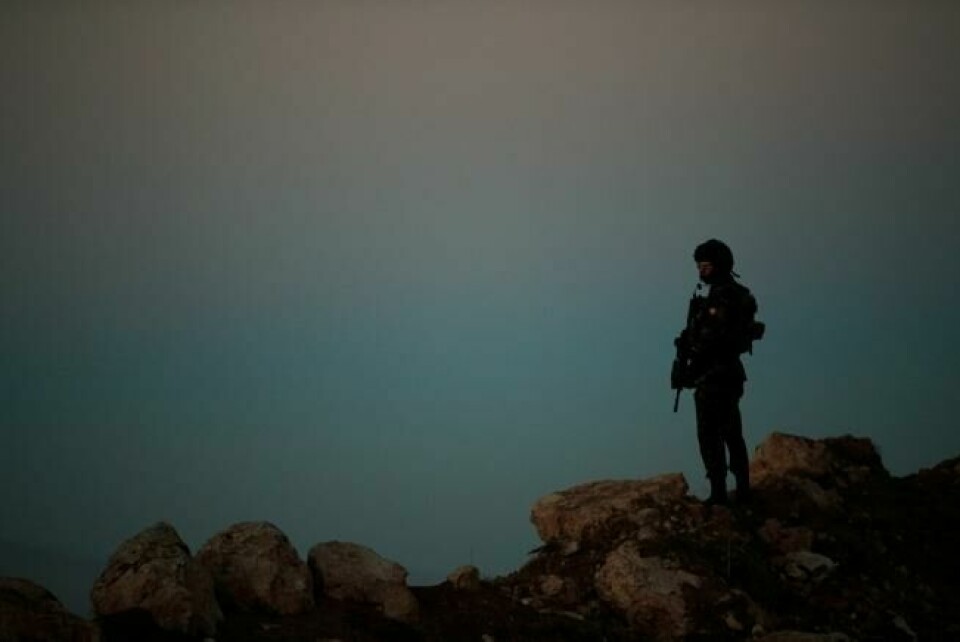 Kurdisk peshmergasoldat i utkanten av Mosul, 2. januar 2017. Scanpix/AP. Kurdisk peshmergasoldat i utkanten av Mosul, 2. januar 2017. Scanpix/AP.