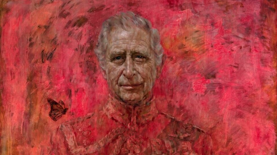 Portrettet av Jonathan Yeo ble bestilt i 2020 for å feire daværende prins Charles 50 år som medlem av The Drapers' Company i 2022. Foto: His Majesty King Charles III by Jonathan Yeo 2024 via PA / AP / NTB