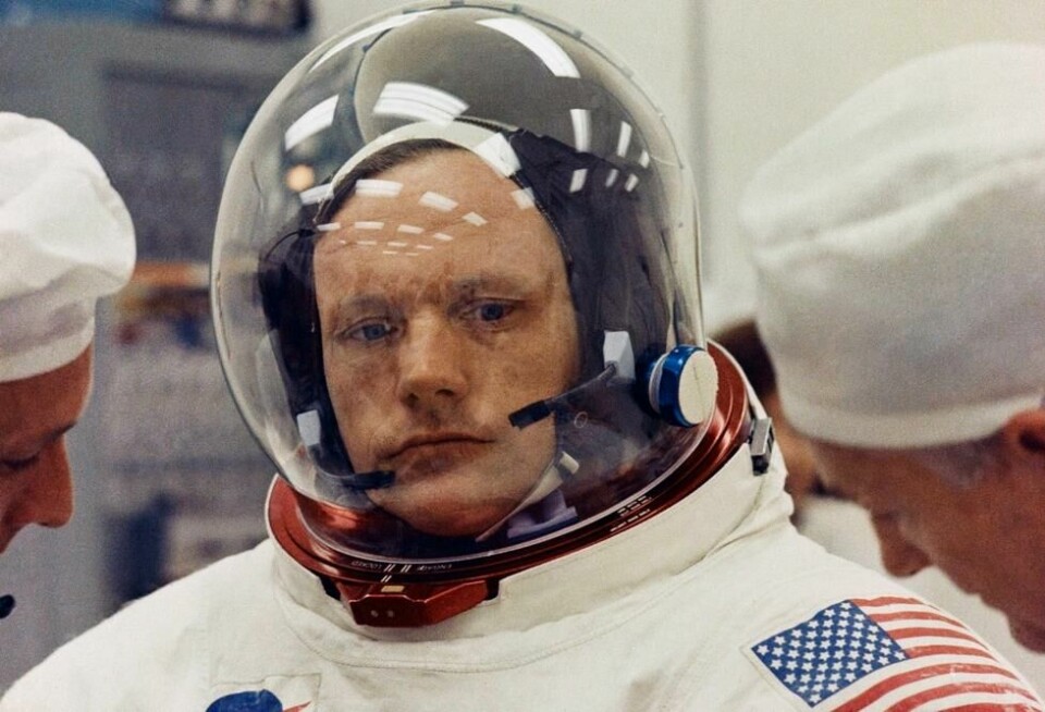 Neil Armstrong har fått på seg romdrakten på vei mot oppskytningsrampen 16. juli 1969. Foto: NTB/AP Neil Armstrong har fått på seg romdrakten på vei mot oppskytningsrampen 16. juli 1969. Foto: NTB/AP