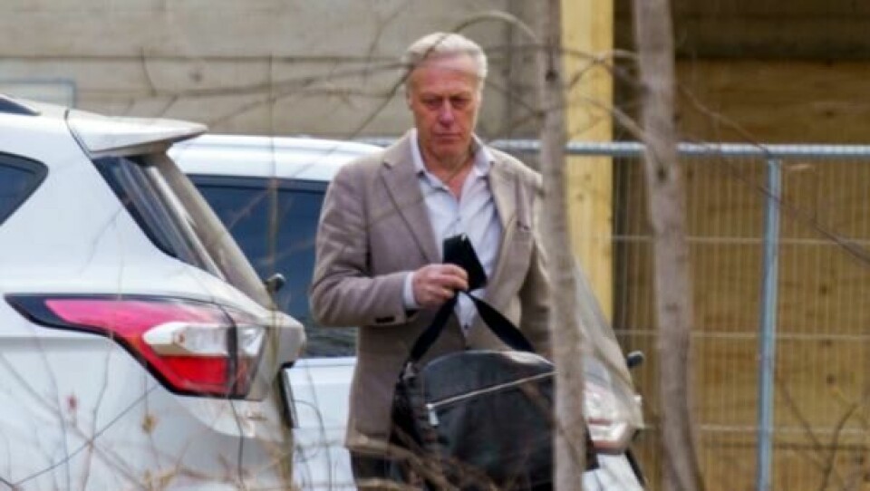 Den tidligere drapssiktede Tom Hagen fotografert på vei fra sin arbeidsplass på Lørenskog i april 2021. Han ble tre år senere sjekket ut av saken. / NTB Den tidligere drapssiktede Tom Hagen fotografert på vei fra sin arbeidsplass på Lørenskog i april 2021. Han ble tre år senere sjekket ut av saken. Foto: Cornelius Poppe / NTB Foto: Cornelius Poppe