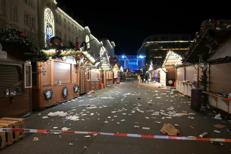 Slik så det ut på det avsperrede julemarkedet i Magdeburg etter det politiet antar er et angrep.