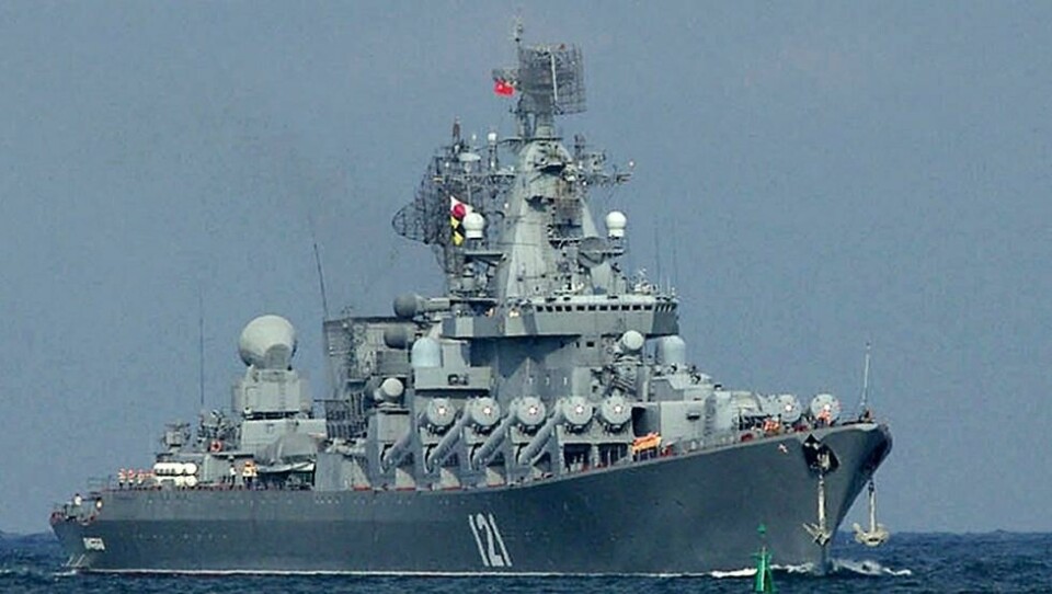 Det russiske flaggskipet Moskva på vei inn til havnen i Sevastopol i 2013. Skipet ble alvorlig skadet i et ukrainsk angrep. Det russiske flaggskipet Moskva på vei inn til havnen i Sevastopol i 2013. Skipet ble alvorlig skadet i et ukrainsk angrep. Foto: Vasiliy BATANOV / AFP