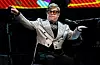Elton John på en av sine konserter under «Farewell Yellow Brick Road» -turneen i 2023. Foto: Sven Hoppe/DPA via AP