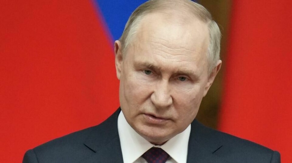 Russlands president Vladimir Putin er etterlyst av Den internasjonale straffedomstolen i forbindelse med at Russland anklages for å bortføre ukrainske barn.