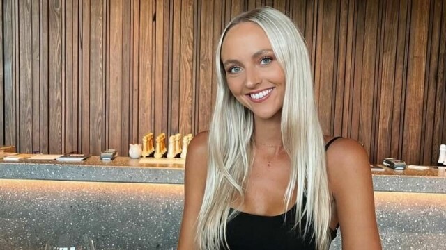 Den australske influenseren Annie Knight ønsker å ha sex med 1000 menn i 2025. Når det kommer til forloveden, har hun innført én spesiell regel på soverommet.