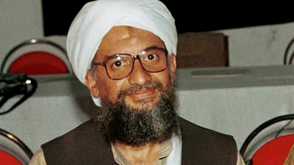 Den tidligere al-Qaida-lederen Ayman al-Zawahri fotografert i 2008. Al-Zawahri ble drept for ett år siden under et droneangrep i Kabul. Den tidligere al-Qaida-lederen Ayman al-Zawahri fotografert i 2008. Al-Zawahri ble drept for ett år siden under et droneangrep i Kabul. Foto: Mazhar Ali Khan / AP / NTB / NTB