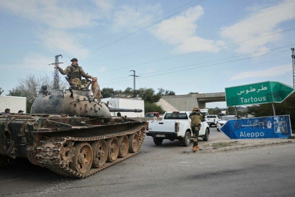 Syriske sikkerhetsstyrker sendte forsterkninger til Latakia-provinsen fredag etter et bakholdsangrep fra Assad-lojalister dagen før.