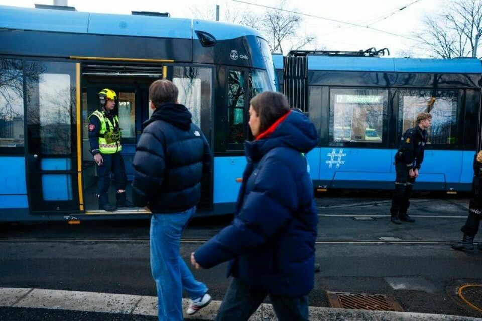 Trikkene kolliderte ved Nybrua i Oslo sentrum søndag kveld.