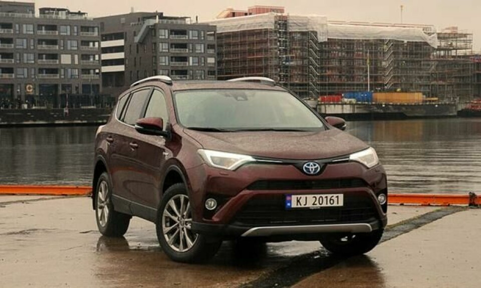 Toyota går helt til topps i årets Consumer Reports-undersøkelse. Toyota går helt til topps i årets Consumer Reports-undersøkelse.