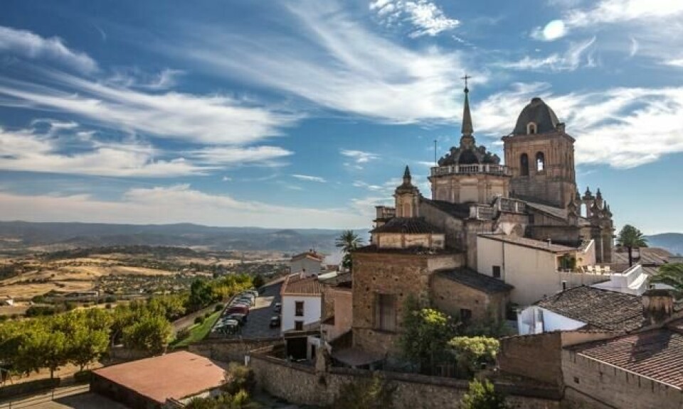 Badajoz er provinshovedstaden i provinsen Badajoz i den autonome regionen Extremadura, like ved grensen til Portugal. Byen har rundt 150.000 innbyggere. Foto: Paulo Valdivieso/Flickr Badajoz er provinshovedstaden i provinsen Badajoz i den autonome regionen Extremadura, like ved grensen til Portugal. Byen har rundt 150.000 innbyggere. Foto: Paulo Valdivieso/Flickr