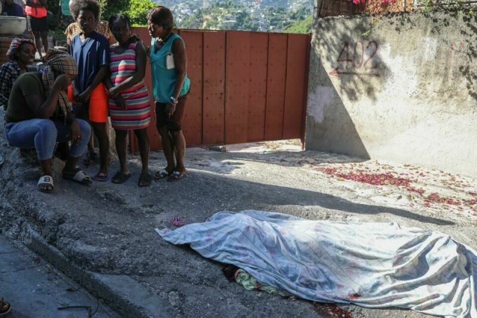 Haiti herjes av en voldsspiral. Den siste uken har minst 150 mennesker blitt drept som følge av gjengvold i hovedstaden Port-au-Prince.