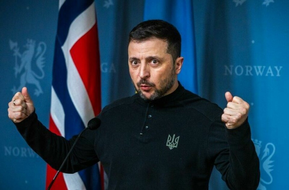 Ukrainas president Volodymyr Zelenskyj sier at det må legges mer press på Russland.