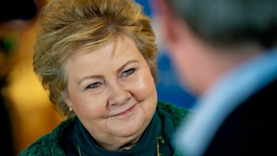 Erna Solberg sier at vi må skifte ut Arbeiderpartiet til høsten, men gratulerer Jens Stoltenberg med comebacket.