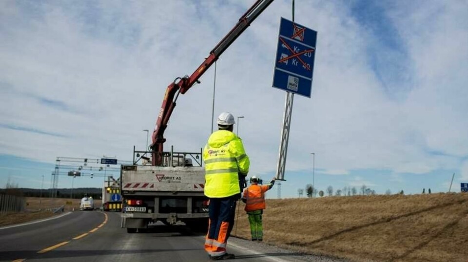 De rødgrønne vil ha utredet et system for veiprising som kan fjerne dagens bompenger. Foto: Espen Røst.
