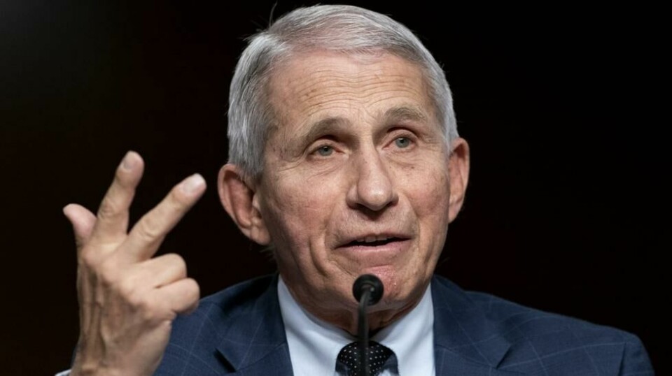 Den ledende smitteverneksperten i USA Anthony Fauci sier vi må håpe på det beste, men være forberedt på det verste.