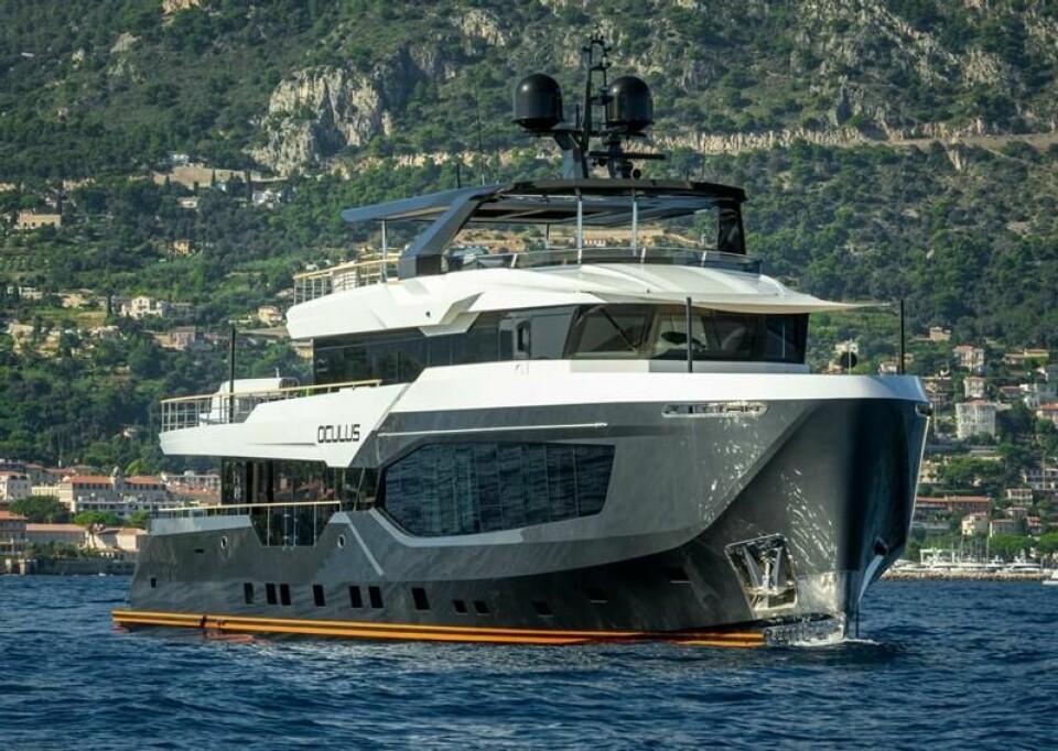 Numarine 37XP har linjer som gjør at den minner om en tråler på vei mot feltet, men når du stiger ombord blir det åpenbart at dette er en luksusyacht av ypperste klasse. Numarine 37XP har linjer som gjør at den minner om en tråler på vei mot feltet, men når du stiger ombord blir det åpenbart at dette er en luksusyacht av ypperste klasse. Foto: Numarine