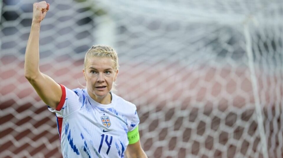 Ada Hegerberg fant veien til nettmaskene umiddelbart i Norges storseier mot Albania. Annika Byrde / NTB
